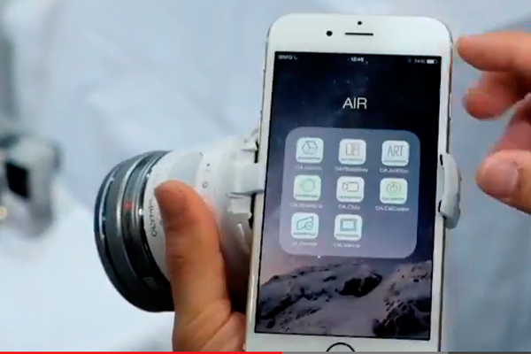 Olympus Air A01 позволяет превратить смартфон в фотоаппарат