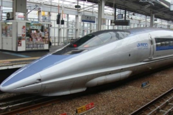 В Японии изобрели самый быстрый поезд