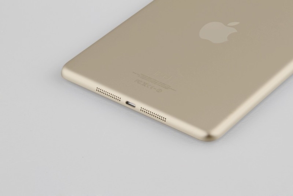 Компания Apple намерена выпустить золотой iPad