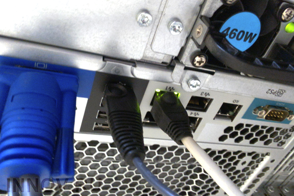 Блейд-сервер HPE Proliant bl460c gen10: основные особенности модели