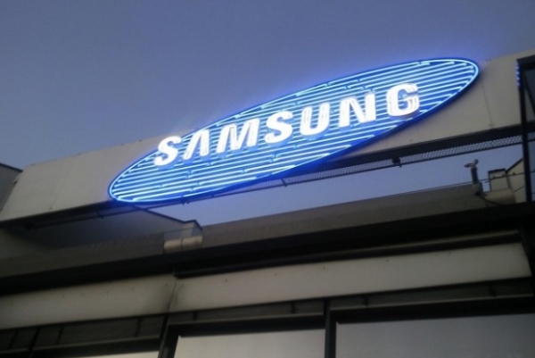 Глава офиса Samsung в России покидает свой пост