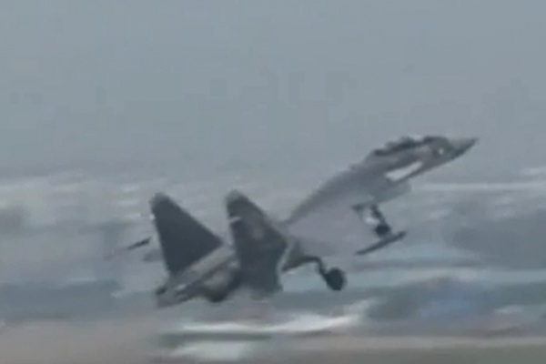 Российский истребитель Су-35С стал звездой на авиасалоне в Китае