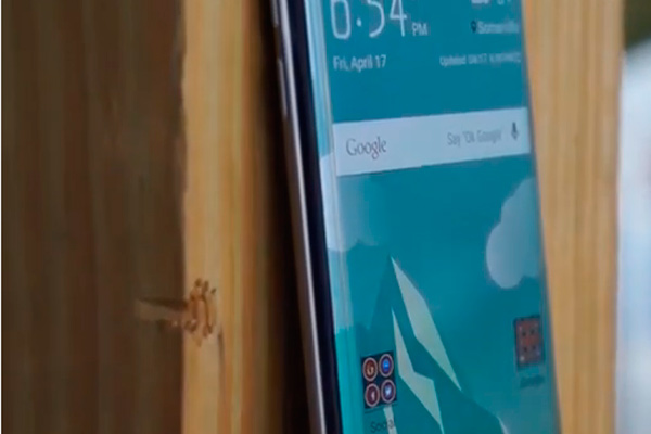 Samsung готовит  свой первый коммерческий смартфон Galaxy S6 Edge Plus